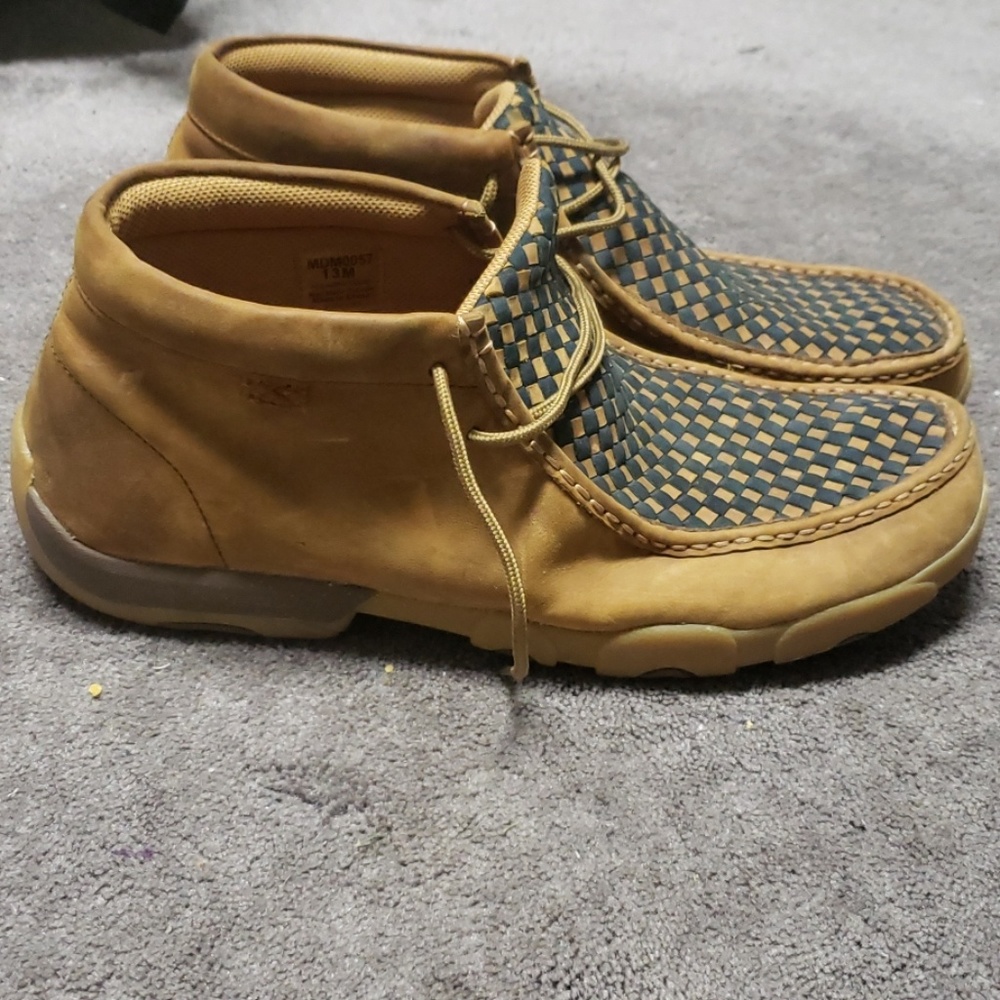 Twisted x moccasins